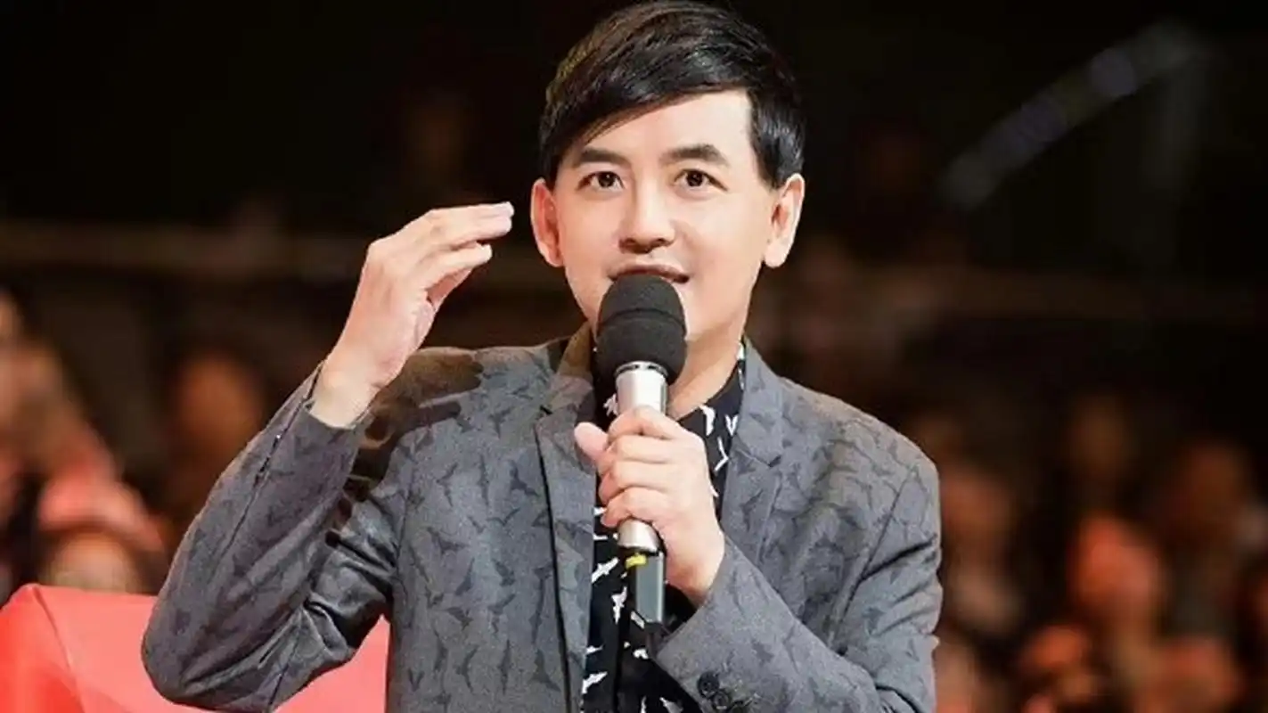 看了黄子佼的道歉视频,发现这个人太恶心了.