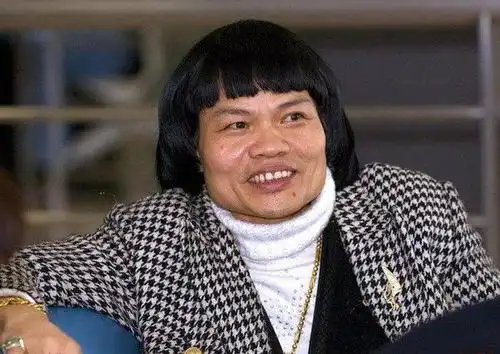 接到投稿,他好像啊 ex o门面生图来啰