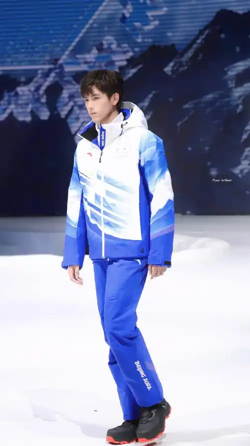 安踏全球代言人陈飞宇