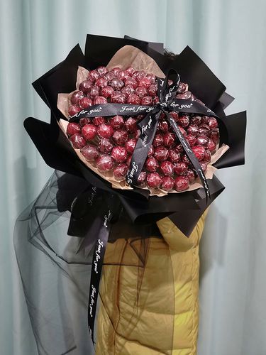 抖音网红创意生莓日礼物送闺蜜水果车厘子草花束材料diy包装纸