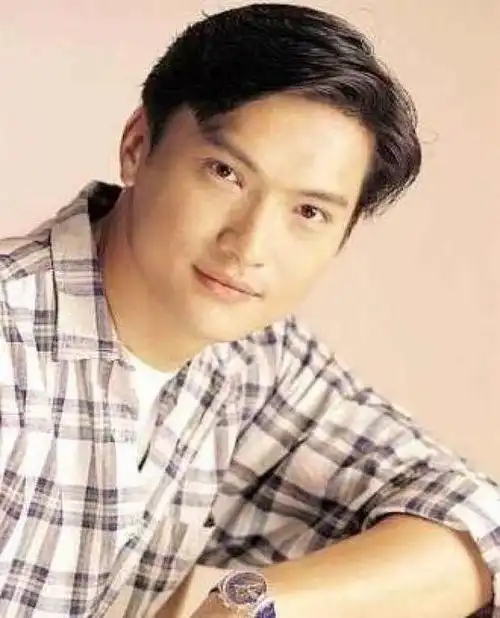 陈锦鸿:他为自闭症儿子退出娱乐圈,牺牲了事业,却创造出奇迹