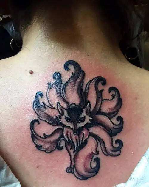 九尾狐纹身图片