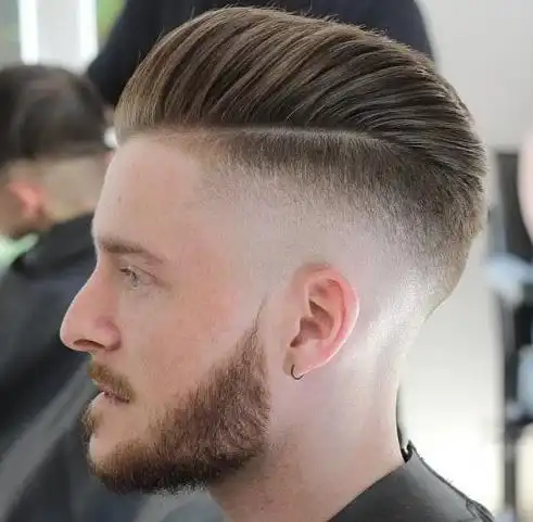 最流行的男士铲青短发 两边铲设计越剪越帅气_时尚男发 - 美发站