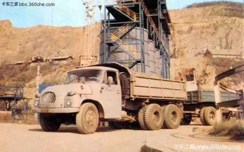 那些我们曾追过的70年代卡车太拖拉