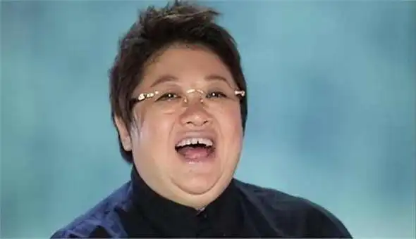 4年前被实名举报的韩红,险些名誉扫地,如今她仍在等一声道歉