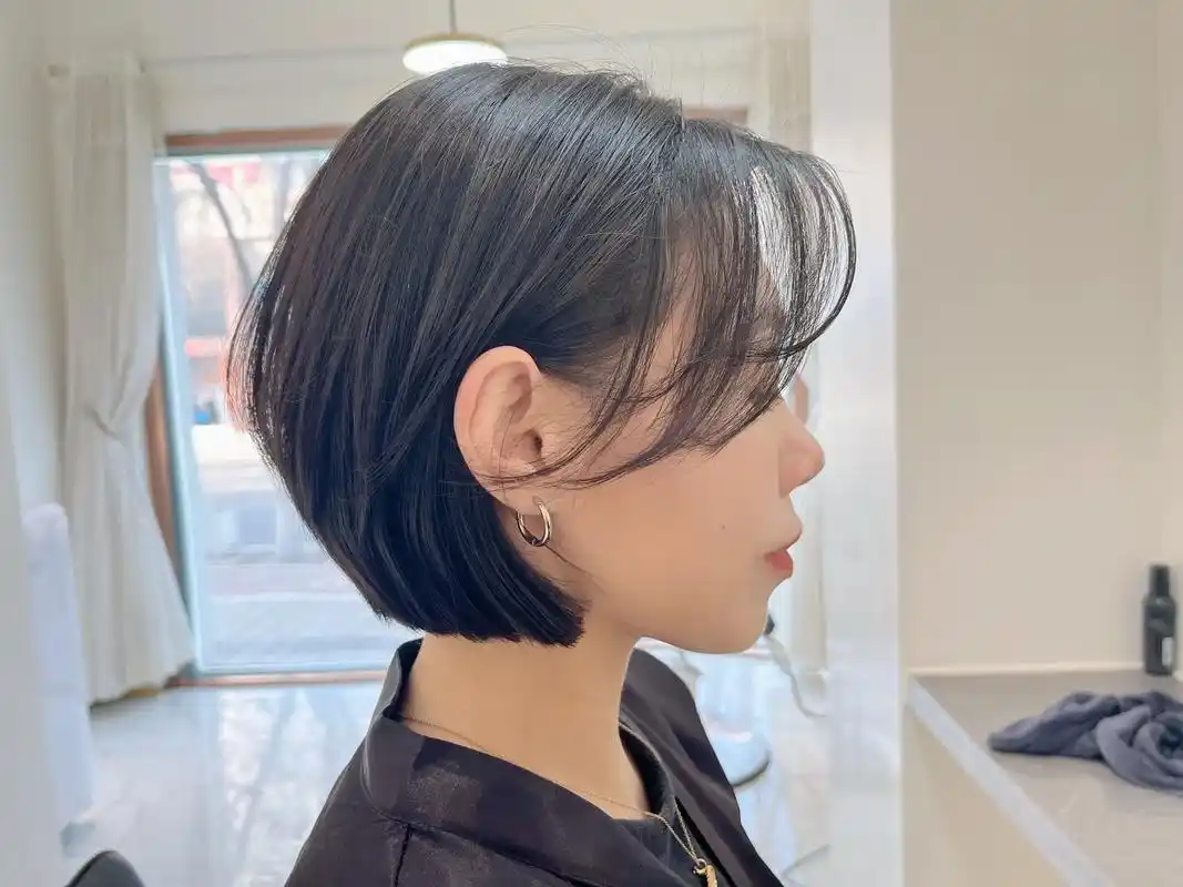 超飒短发女生 #女发型师 来几款瑶瑶的短发合集吧#人这辈子 - 兑趑