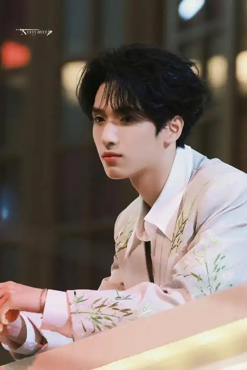 严浩翔头像#    温柔的魔力怎么能这么大呢?