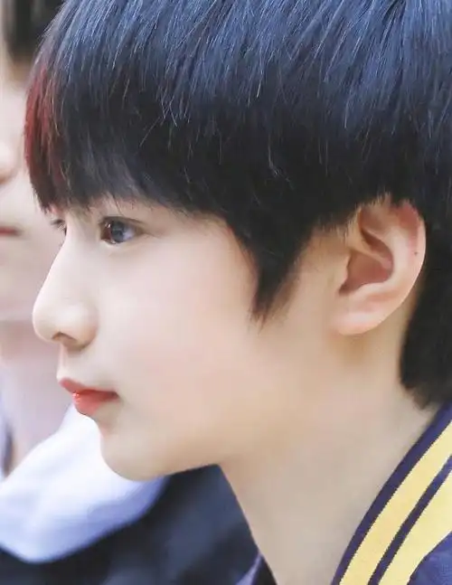 幼崽刘耀文,肥&幼警告