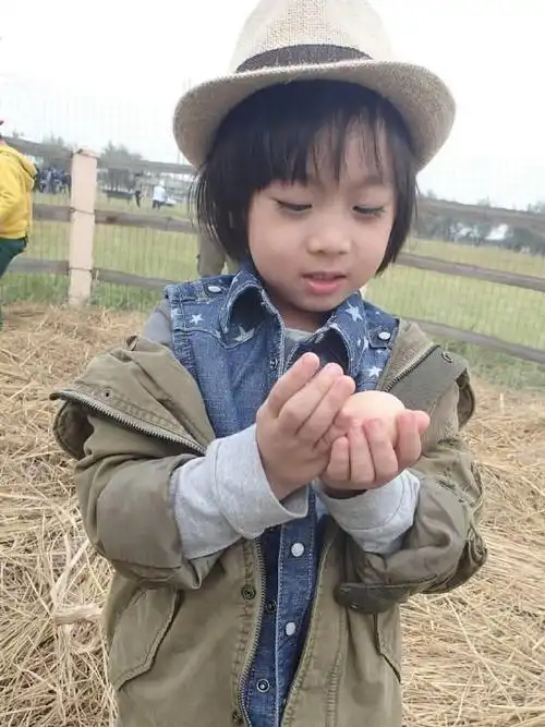 林志颖为大儿子庆生14岁kimi身高近一米八长得比爸爸还壮