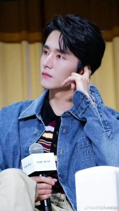 张新成说羡慕那种炙热的爱情