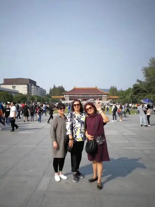 南京博物院游客照