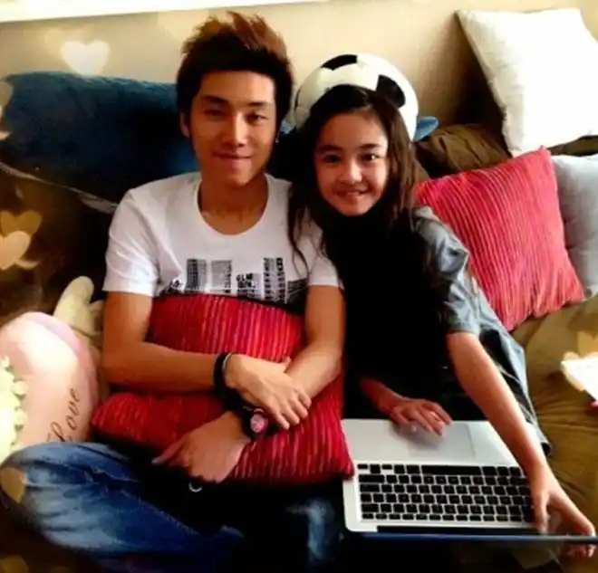 miki和张木易婚纱照曝光