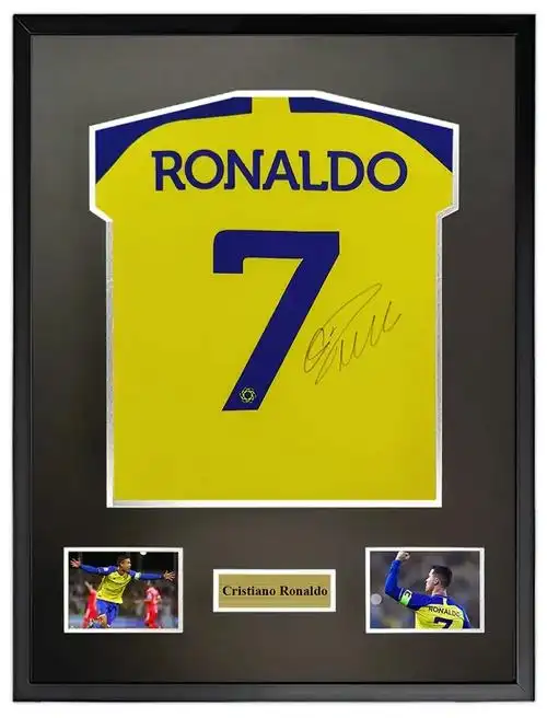 22-23#利雅得胜利 #c罗 罗纳尔多 亲笔签名足球服球衣 - 抖音