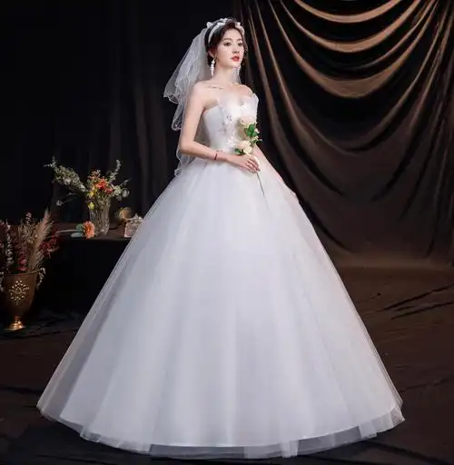 新娘红色婚纱礼服新娘小拖尾相似参谋分销批发酒红色敬酒服新娘结婚显