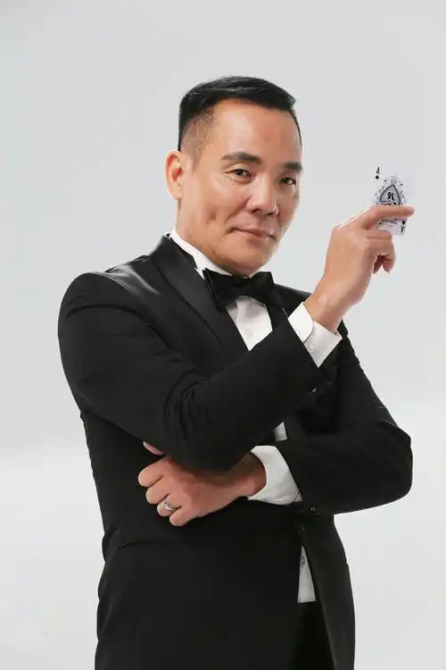 珠海头条11月25日┃魅力四射酒吧┃三周年庆典特邀香港明星赌圣大军