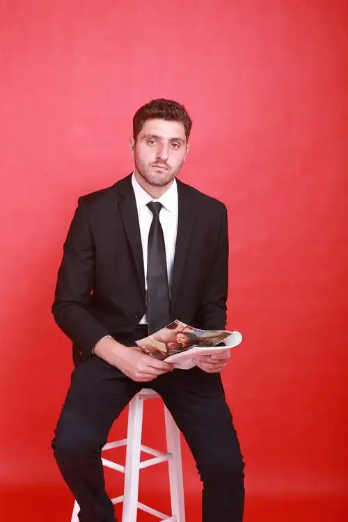 外国人在南宁,哈曼形象照生活照