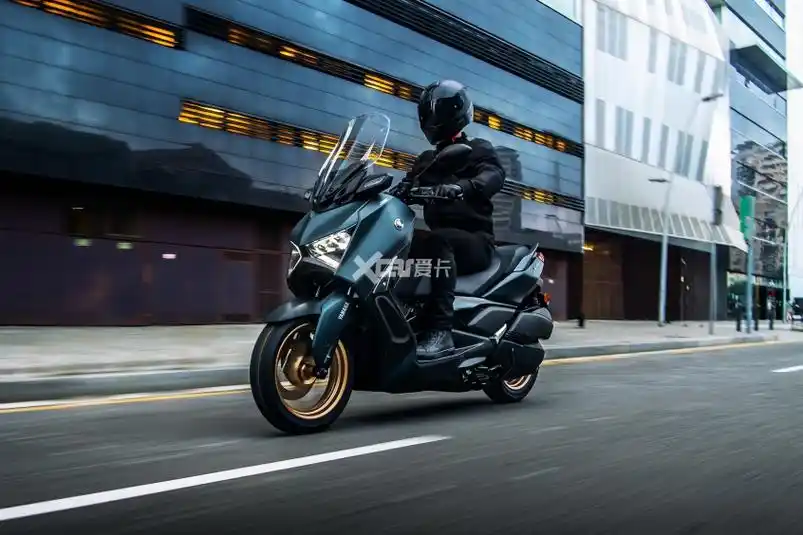 雅马哈;yamaha;xmax300