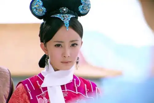 杨幂再演清宫戏晴川再现但网友不买账