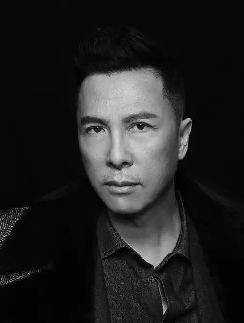 甄子丹硬朗时尚写真图片