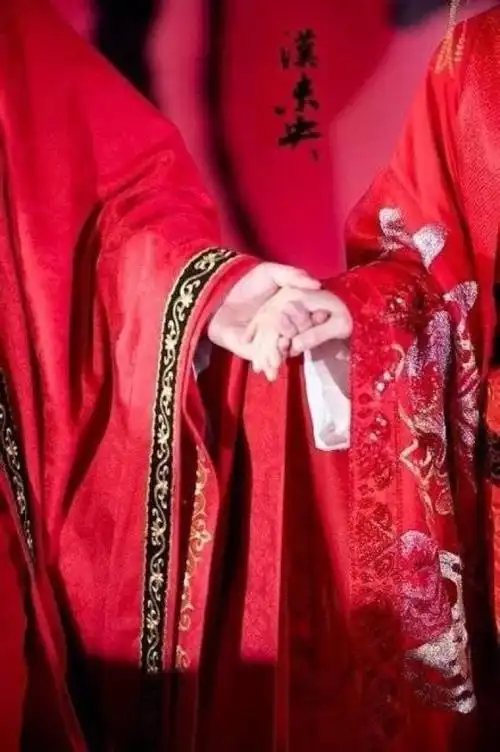 【古风·执子之手】用汉服记载你的古典情愫.