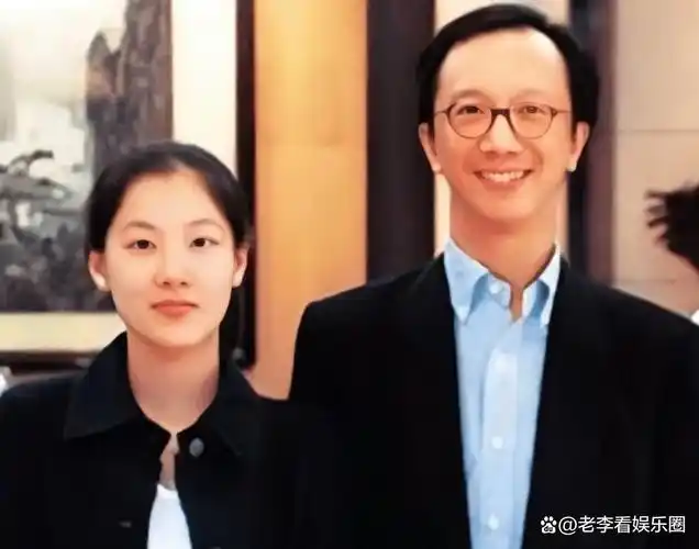 陈慧珊因为长相不够旺夫而被伏明霞所替代与豪门无缘