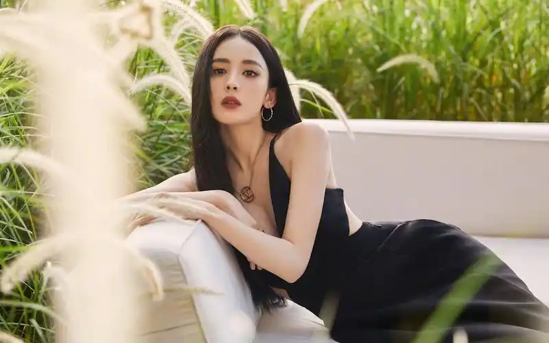 【古力娜扎】个人舔颜向混剪,"人尽皆知的美貌罢了"