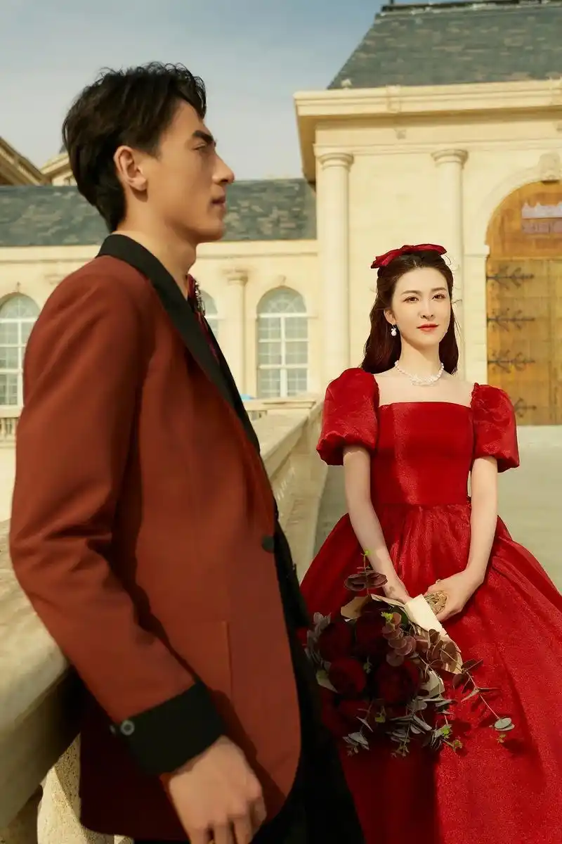 银川婚纱摄影|再逃公主风有一个王子和公主相遇在城堡故事开 - 抖音