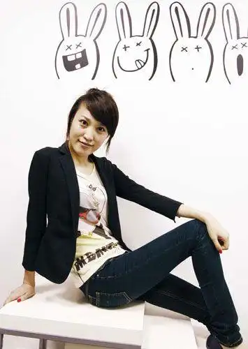 添香实业有限公司ceo许涛芳被认为是"富二代"接班的成功标杆