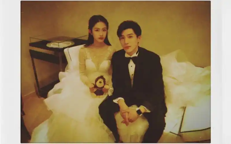 活动作品百岁之好一言为定向涵之王安宇