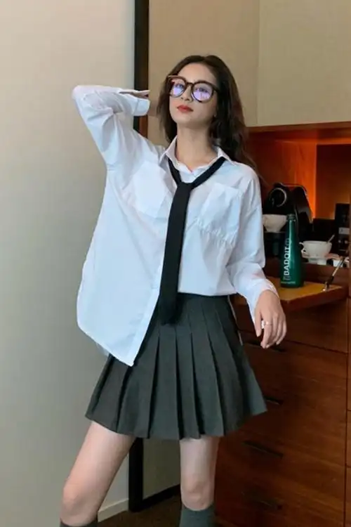 2020春夏新款中长款长袖白色衬衫 百褶裙a字半身裙时尚套装