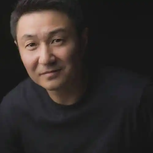 杨溢导演×王耀庆主演,单人剧《低音大提琴》即将开票_观众_程序中