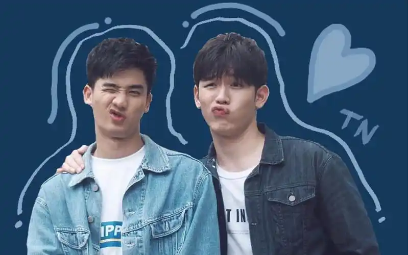 【呆妞/taynew】互相想念的俩人 妞妞躺在呆腿上呆