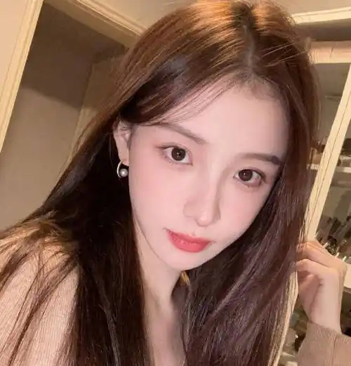 周二珂接受相亲节目采访,直言自己喜欢胖子,只要不出轨