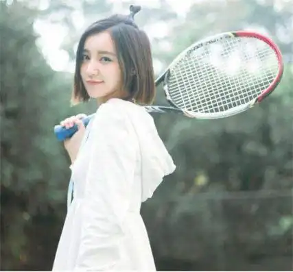 人气超高歌声超好的软萌主播团子