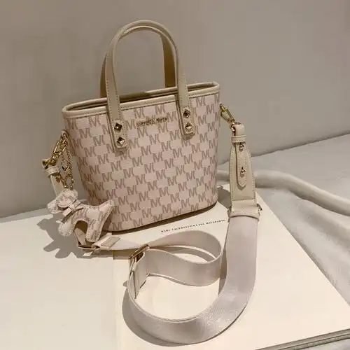 小mk手提托特包包女包潮单肩斜挎包 法国品牌