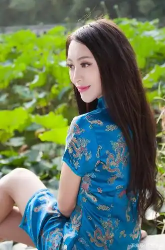 这三种女人,漂亮,还很实用