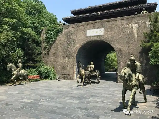 打开网易新闻 查看精彩图片合肥三国遗址公园征东门打开网易新闻 查看