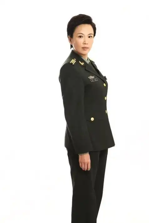《麻辣女兵》:那年我们一起追过的军旅电视剧之汤小米成长记