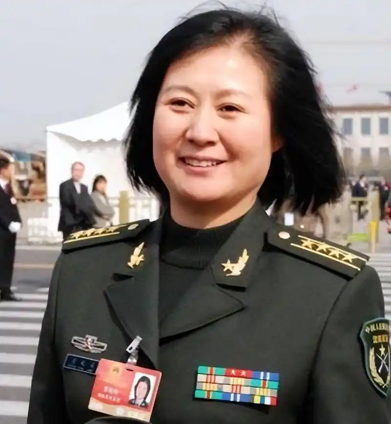 著名演员黄晓娟:痛失3位至亲,儿子是她的骄傲