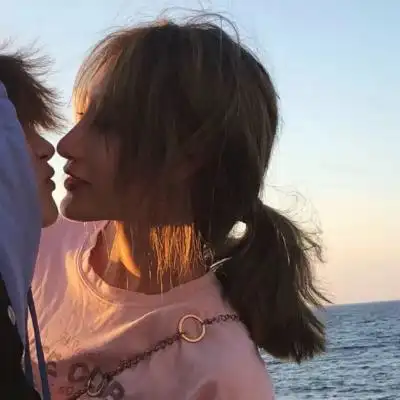 2021时尚恋人真人头像,情侣头像图片-回车桌面