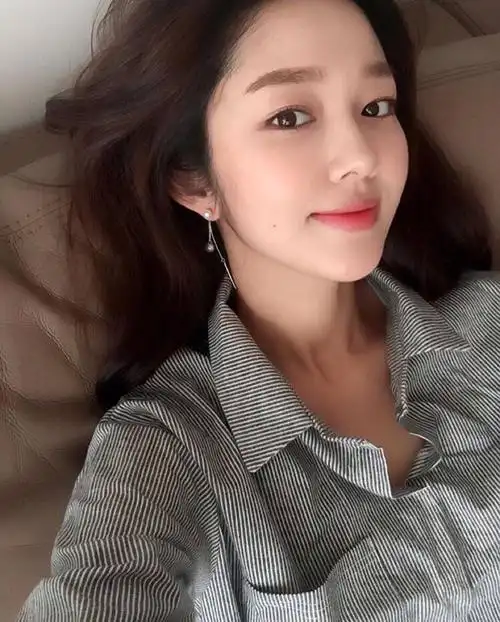 高清 韩版 女生 头像*长图-堆糖,美好生活研究所