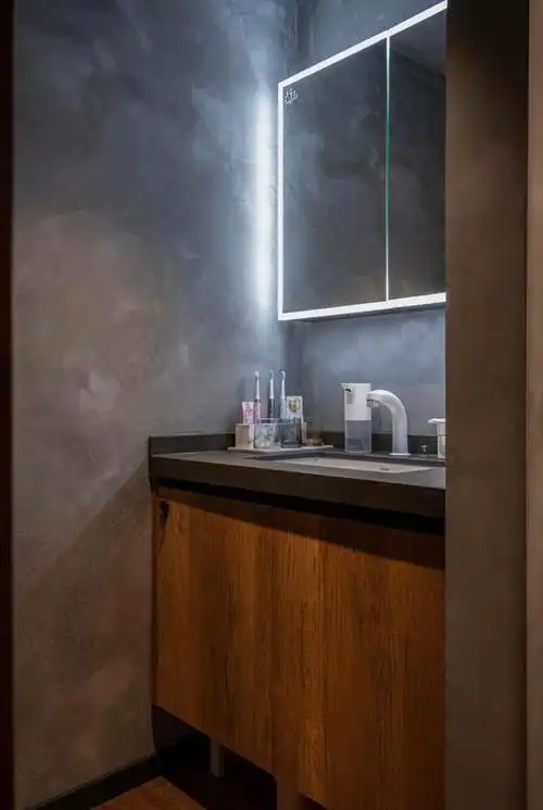 这次给大家分享装修主题:他家新房装修工业风格,水泥灰墙面太个性了