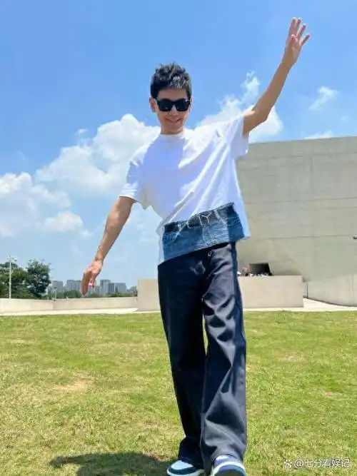 林志颖身高172体重不足120,自曝还在增肥,常被哥哥们逼着吃东西