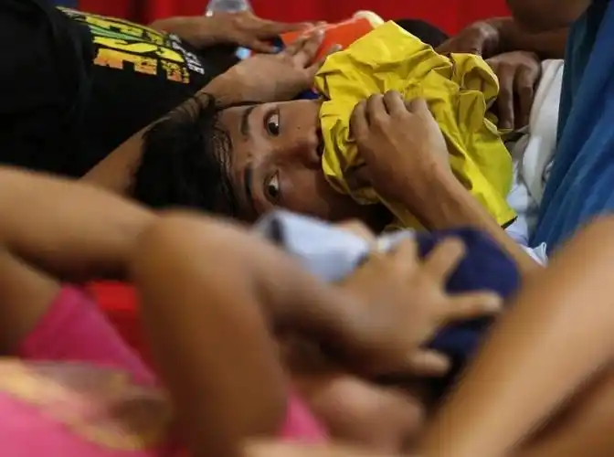 菲律宾300名男孩接受集体割礼