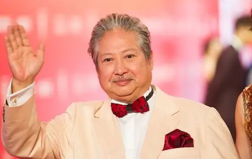 68岁洪金宝暴瘦脱相照被疯传!人生下半场,拼的是健康!