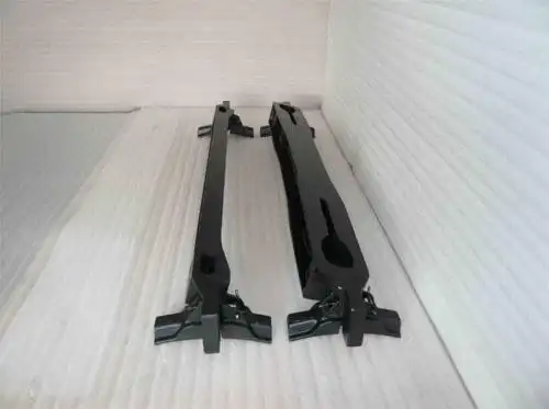 火车主辅刹车梁