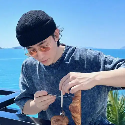 头像洁癖##朱一龙