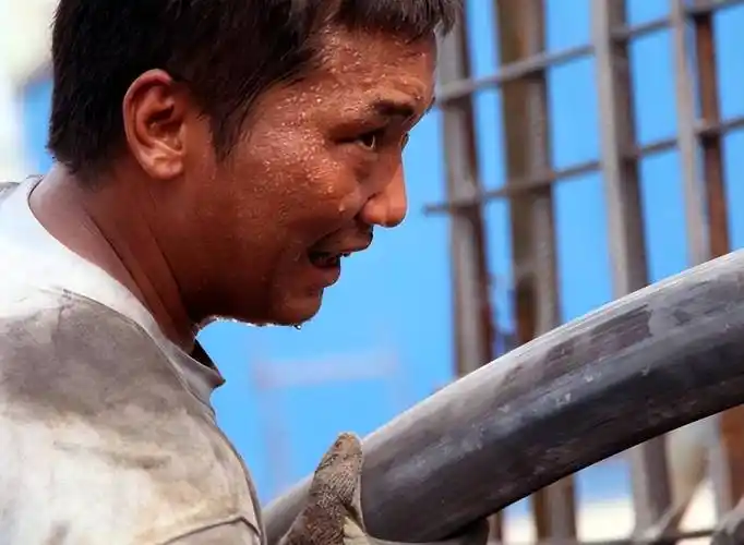 热射病可致命68户外工作建筑从业人员请注意