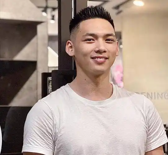 原创别再说寸头是精神小伙发型了男生剪这3种短发帅气又潮流