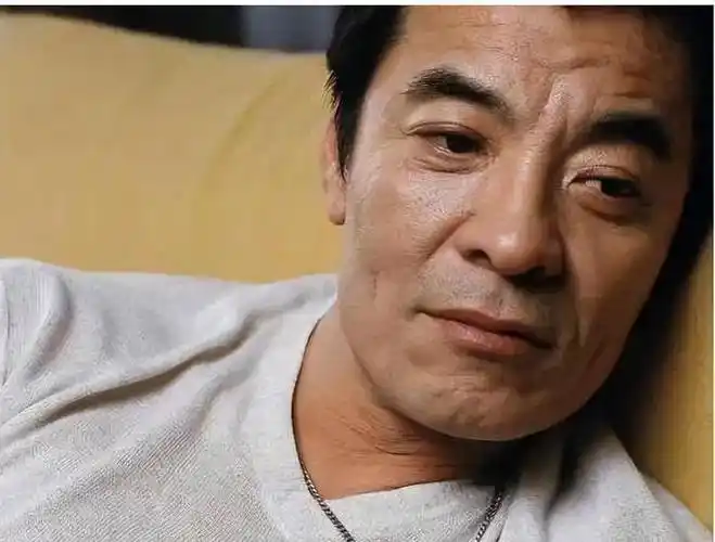 牌王刘威为什么出家 刘威牌王个人资料简介-目完百科资讯网